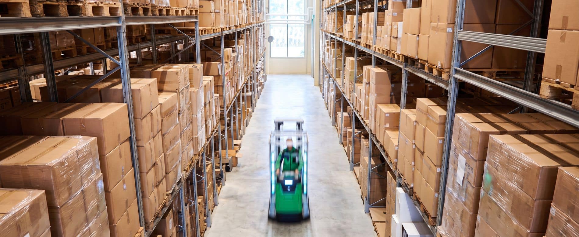 Hero_Distribution_Logistics